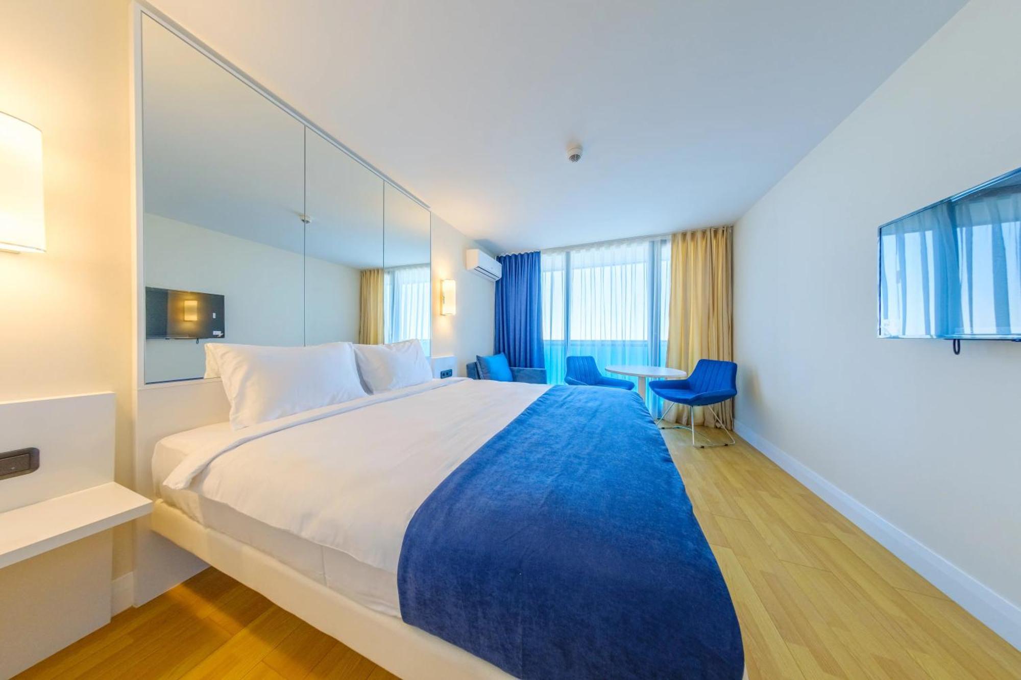 Panorama Seaview Batumi Lux Orbi City Exteriér fotografie