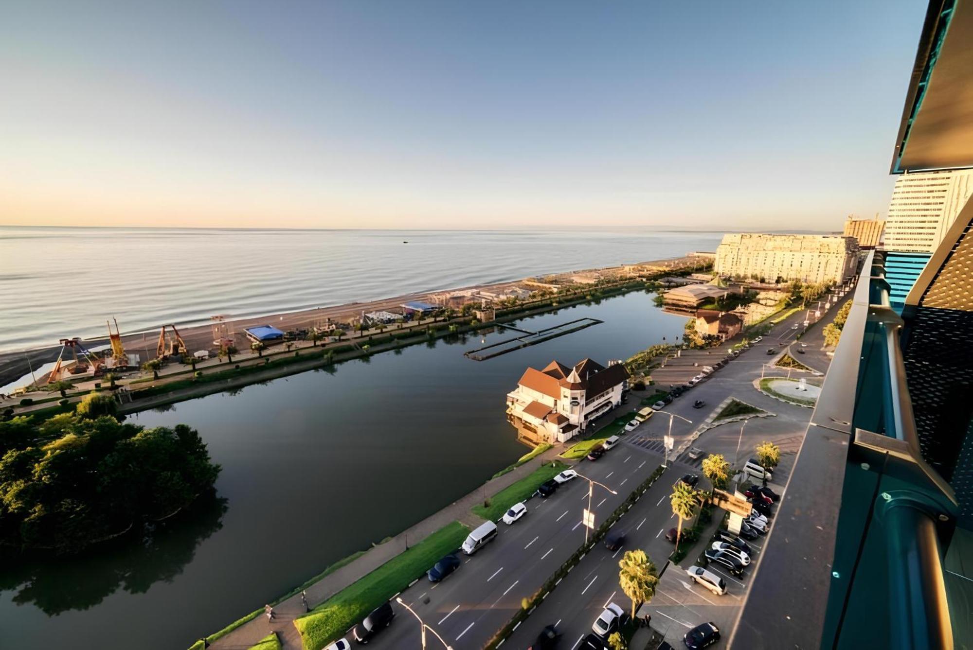 Panorama Seaview Batumi Lux Orbi City Exteriér fotografie